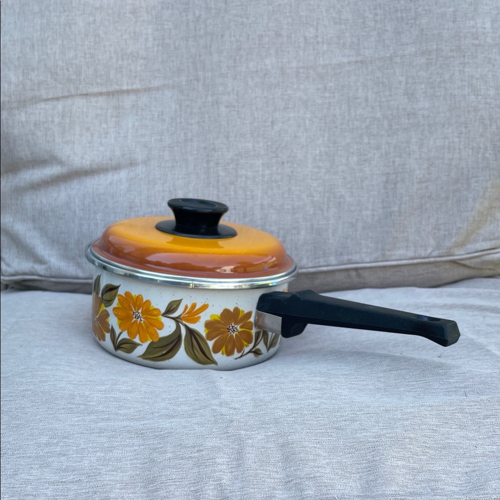 Vintage Sauce Pan